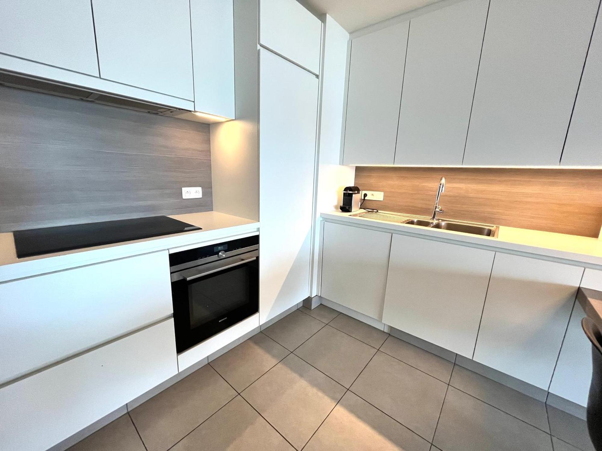 Appartement Beautiful 3-bedroom For 6 People With Front Sea View T28